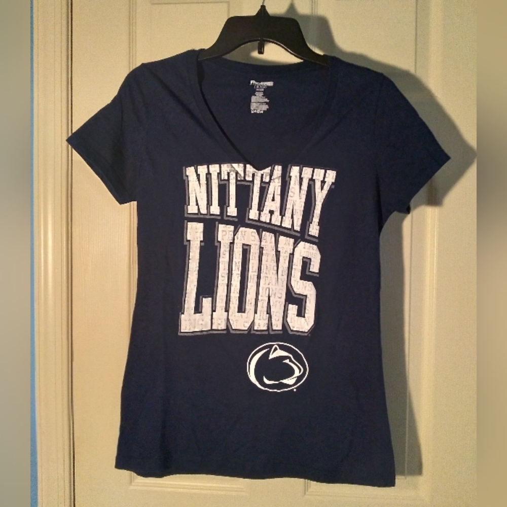 Women's Penn State V-Neck Tee - Size Small